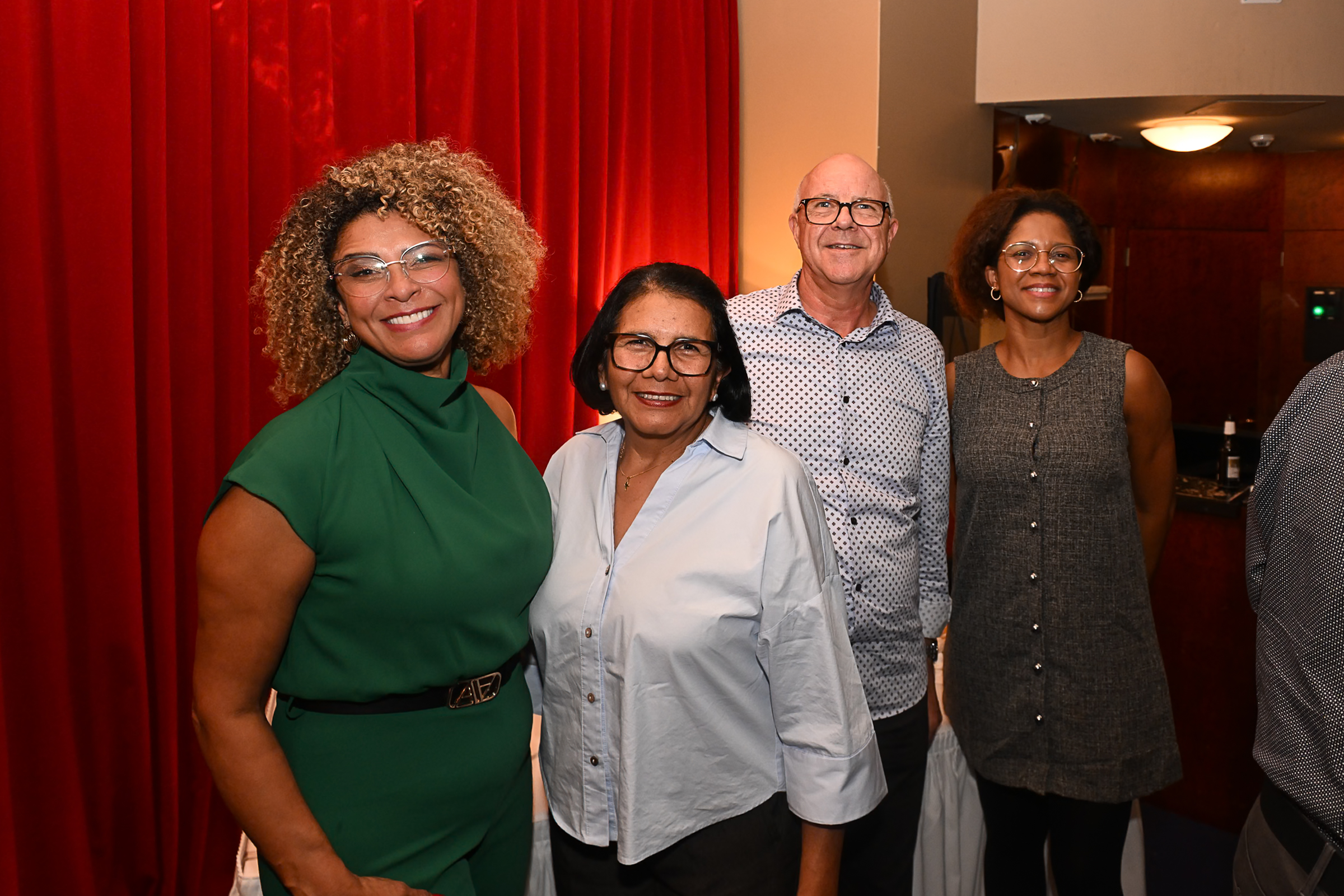 DSC 5944-20251111 Di Matthew Skoller and Chicago Wind feat. Precious Taylor Friends