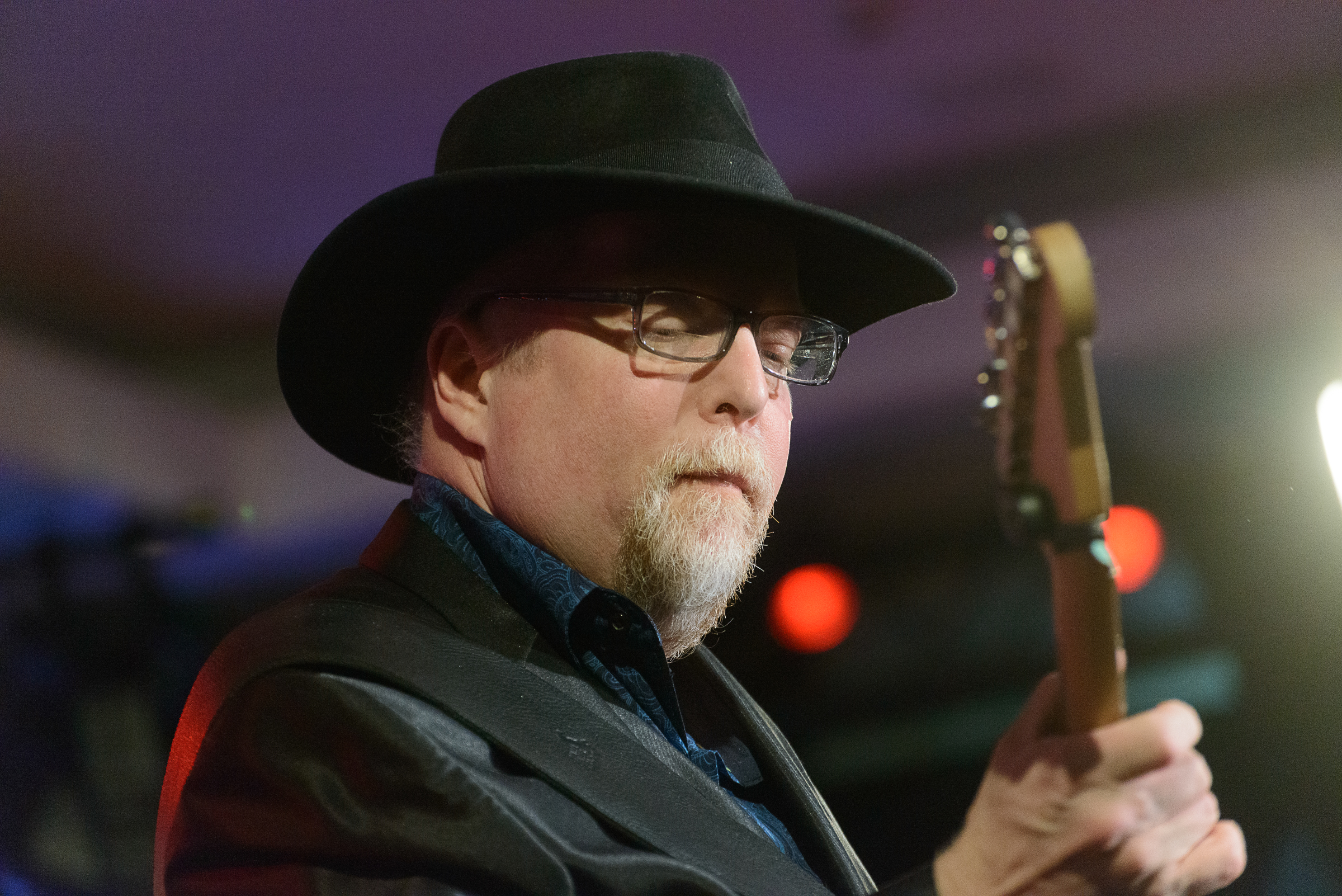 DSC 0225-20251114 Fr Matthew Skoller and Chicago Wind feat. Precious Taylor