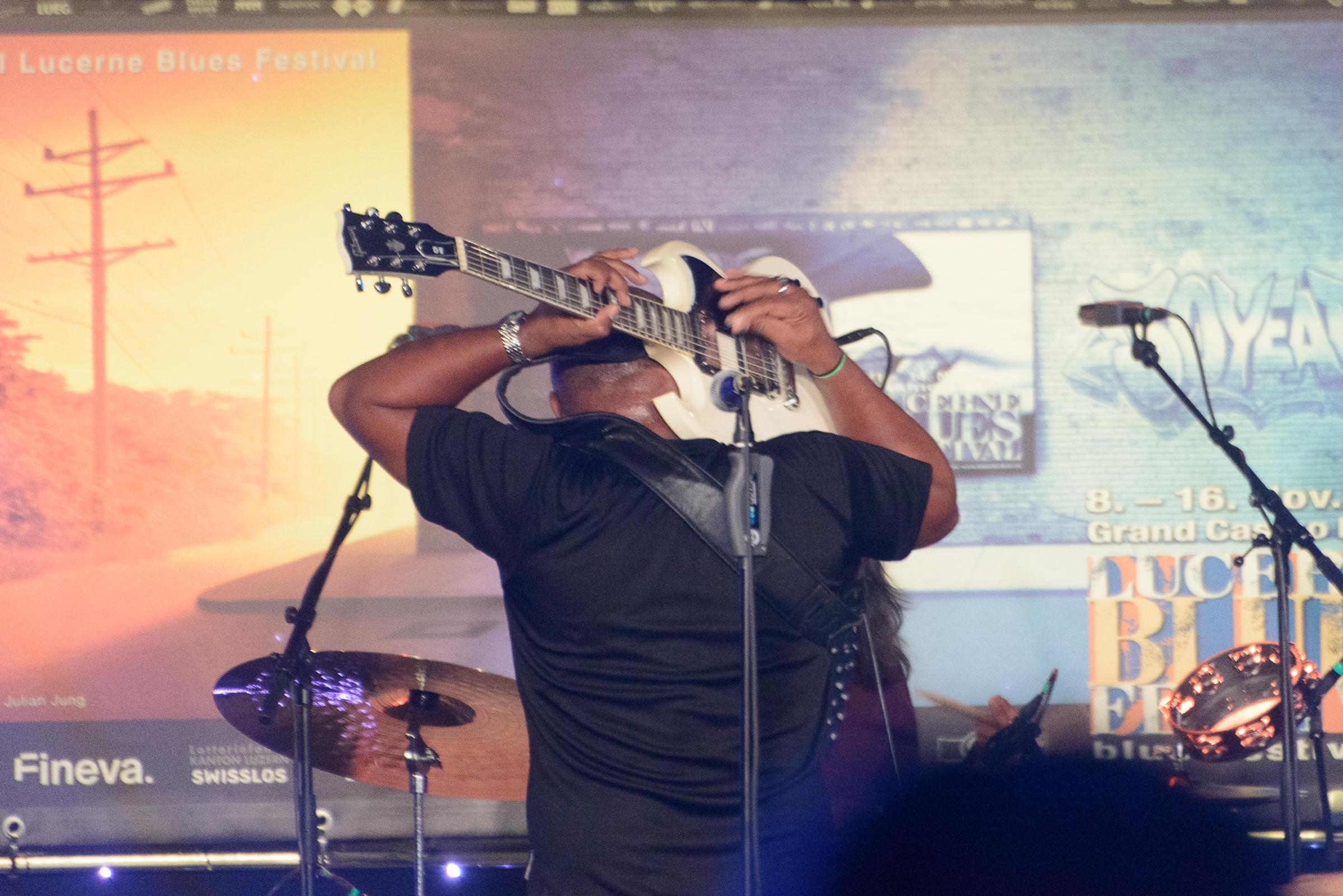 DSC 0438-20251114 Fr Dallas Blues   Soul Revue  TuTu Jones, Gregg A. Smith   Captain Jack Watson with The Texas Horns