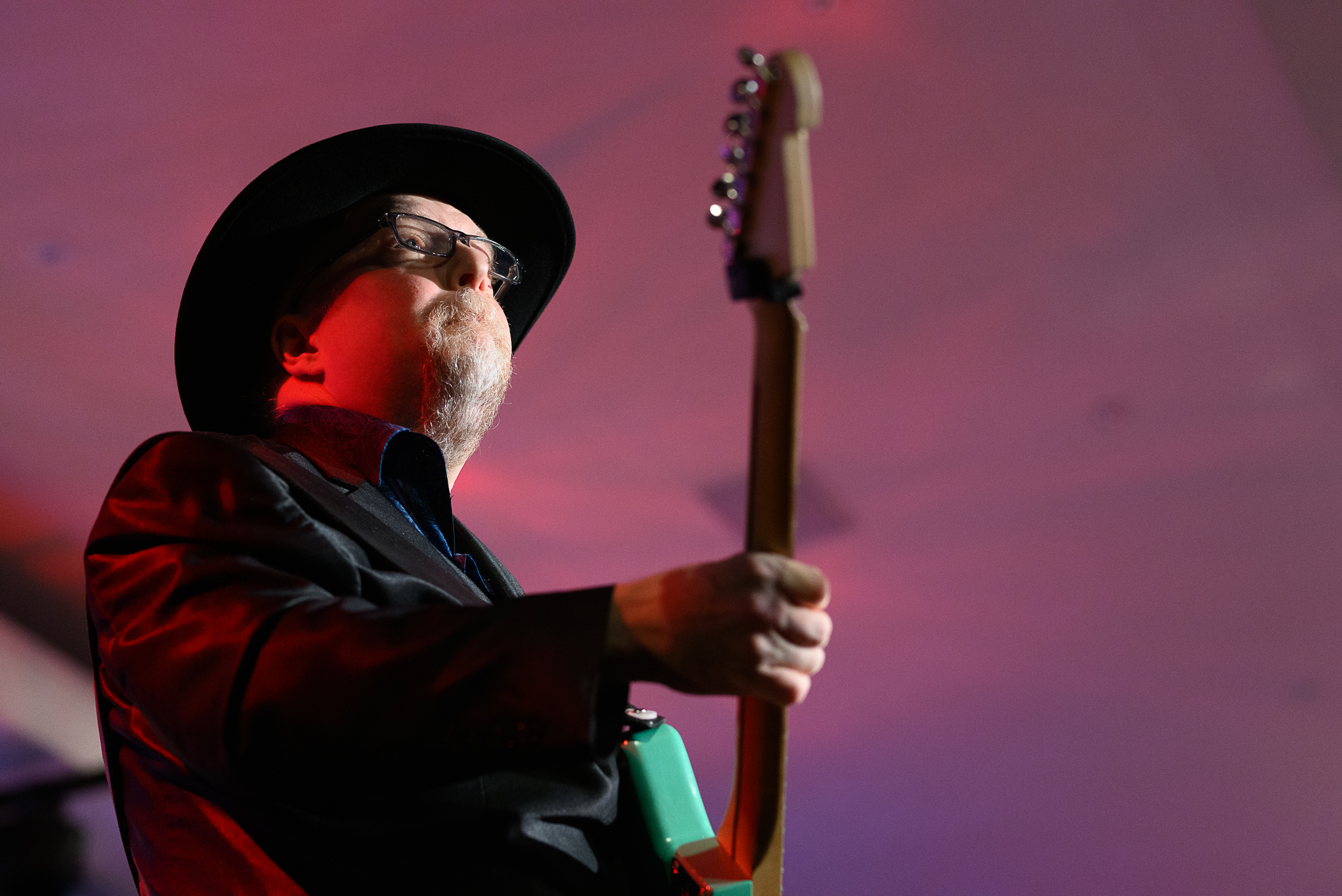 DSC 7402-20251114 Fr Matthew Skoller and Chicago Wind feat. Precious Taylor