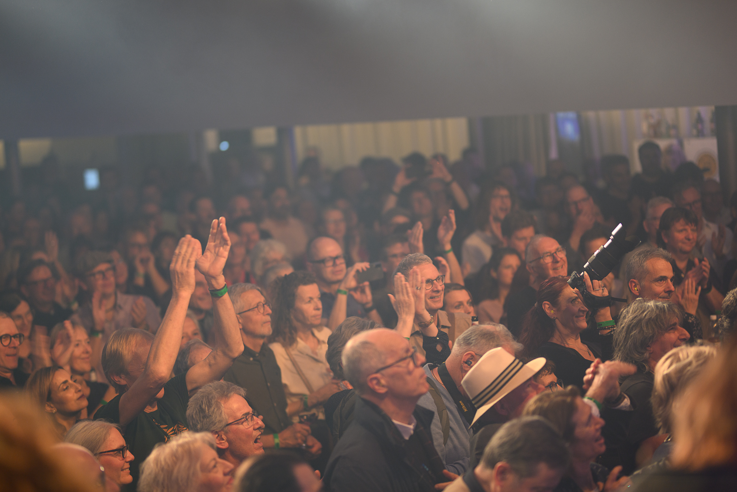 DSC 7593-20251114 Fr Dallas Blues   Soul Revue  TuTu Jones, Gregg A. Smith   Captain Jack Watson with The Texas Horns