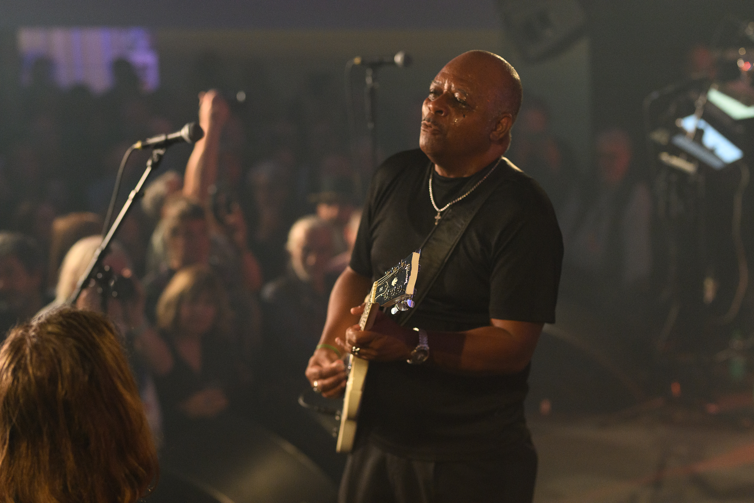 DSC 7625-20251114 Fr Dallas Blues   Soul Revue  TuTu Jones, Gregg A. Smith   Captain Jack Watson with The Texas Horns