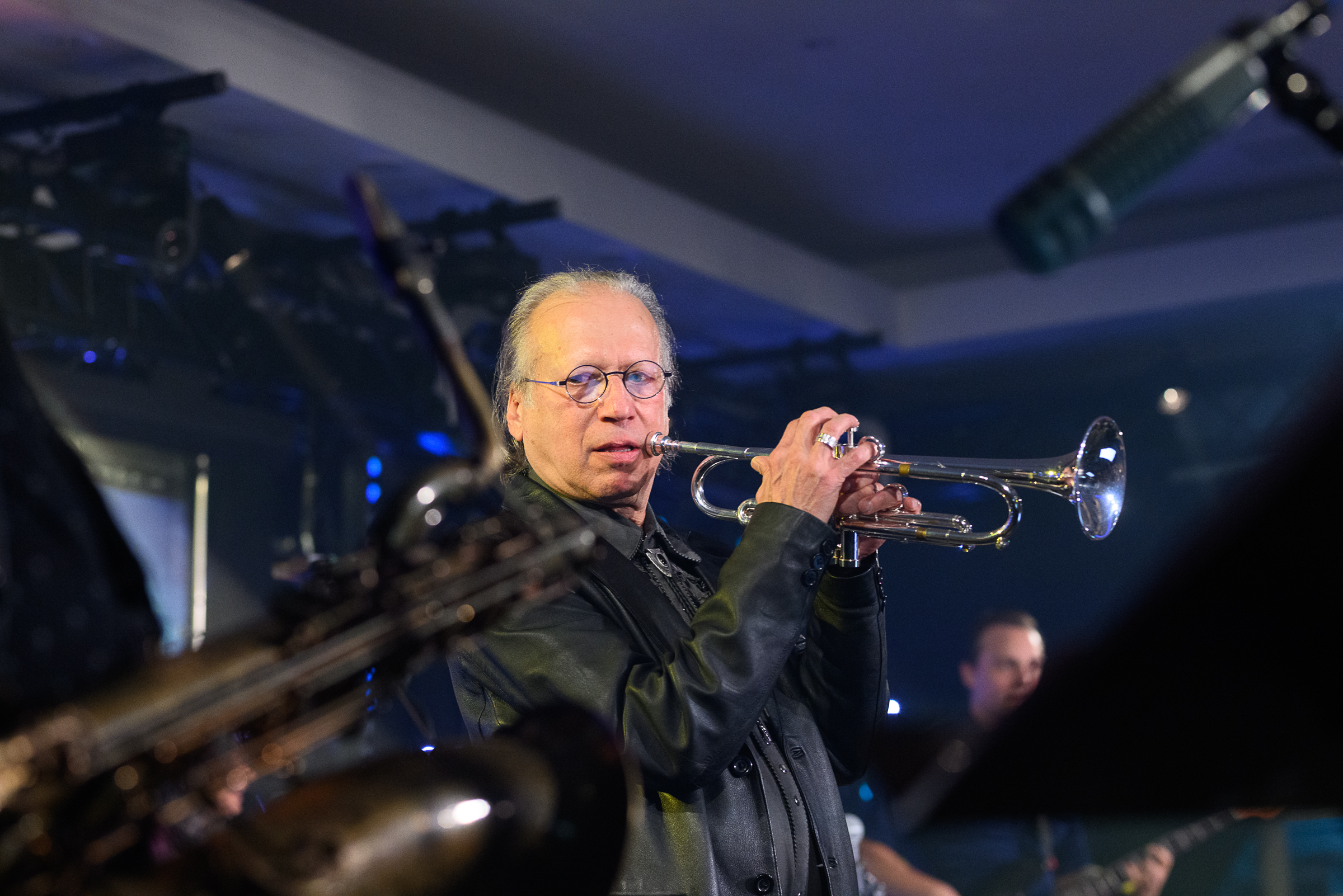 DSC 7703-20251114 Fr Dallas Blues   Soul Revue  TuTu Jones, Gregg A. Smith   Captain Jack Watson with The Texas Horns