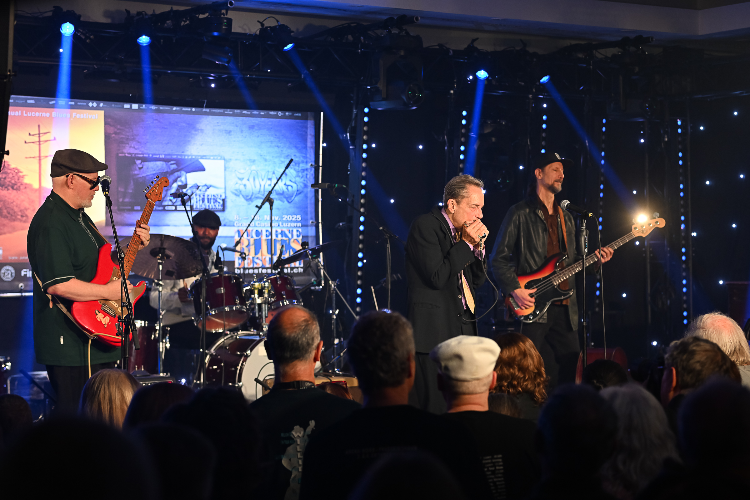 DSC 8283-20251115 Sa Jerry Portnoy s Chicago Blues All-Stars