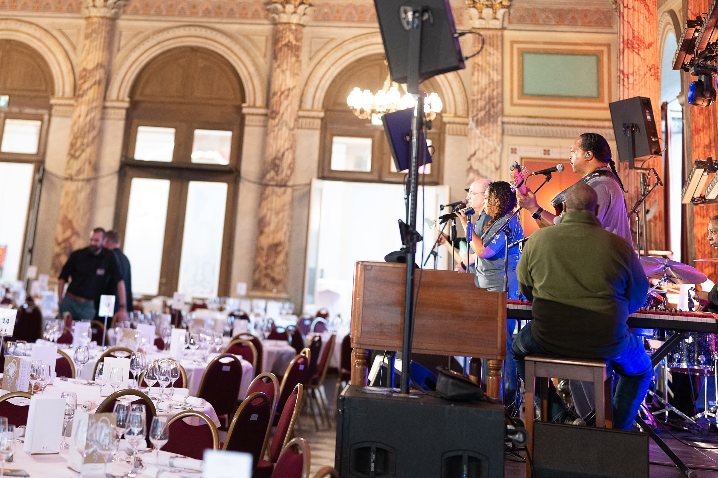 DSC 5081-20251109 So Matthew Skoller and Chicago Wind feat. Precious Taylor