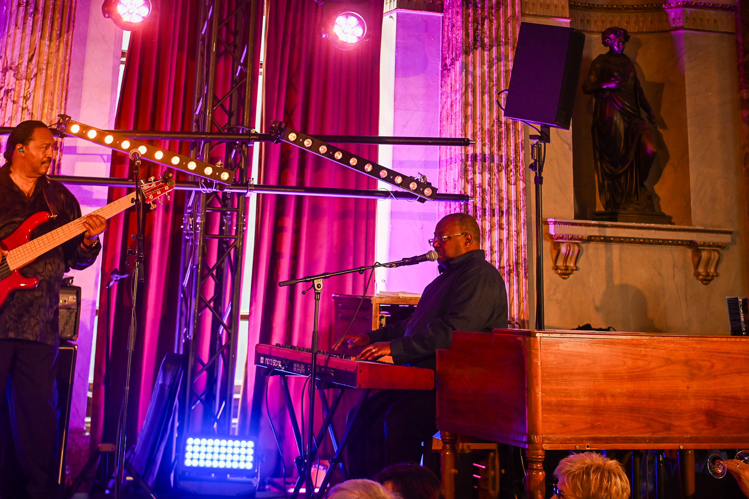 DSC 5168-20251109 So Matthew Skoller and Chicago Wind feat. Precious Taylor