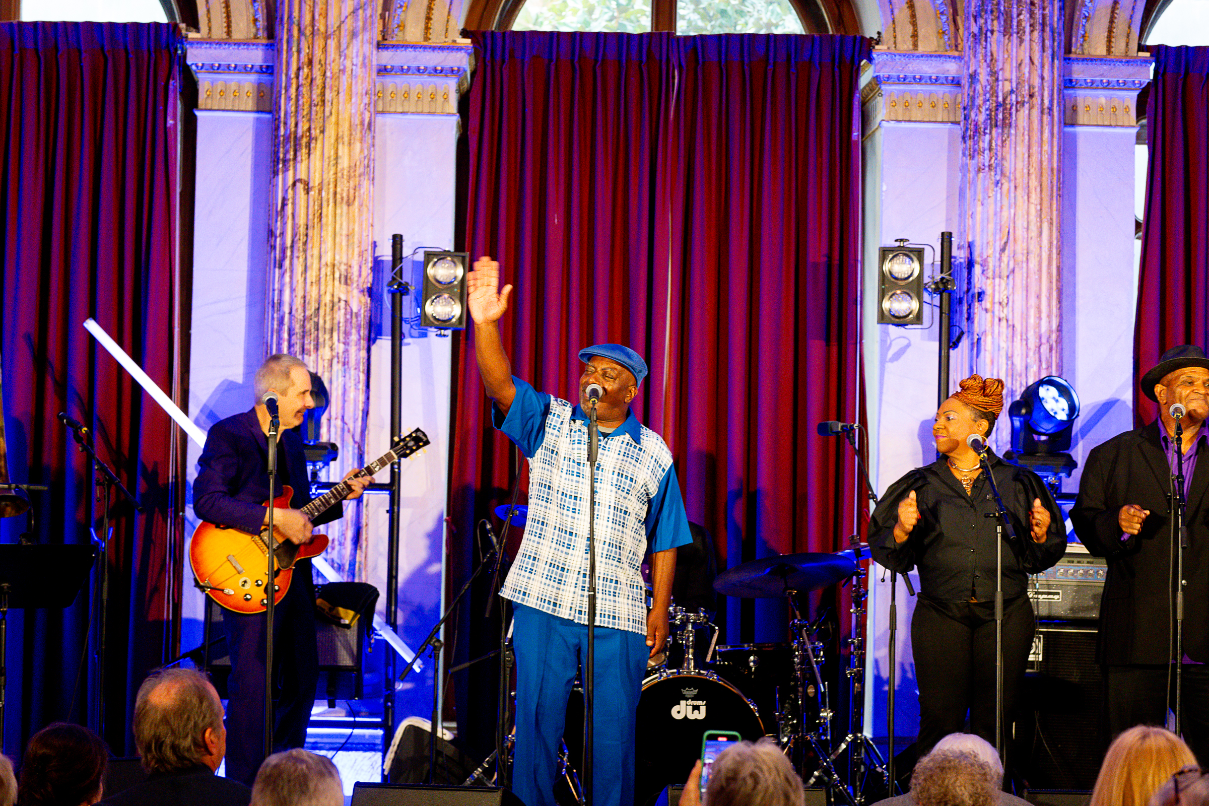 DSC 1589-20241110 So The Anthony Paule Soul Orchestra feat Willy Jordan