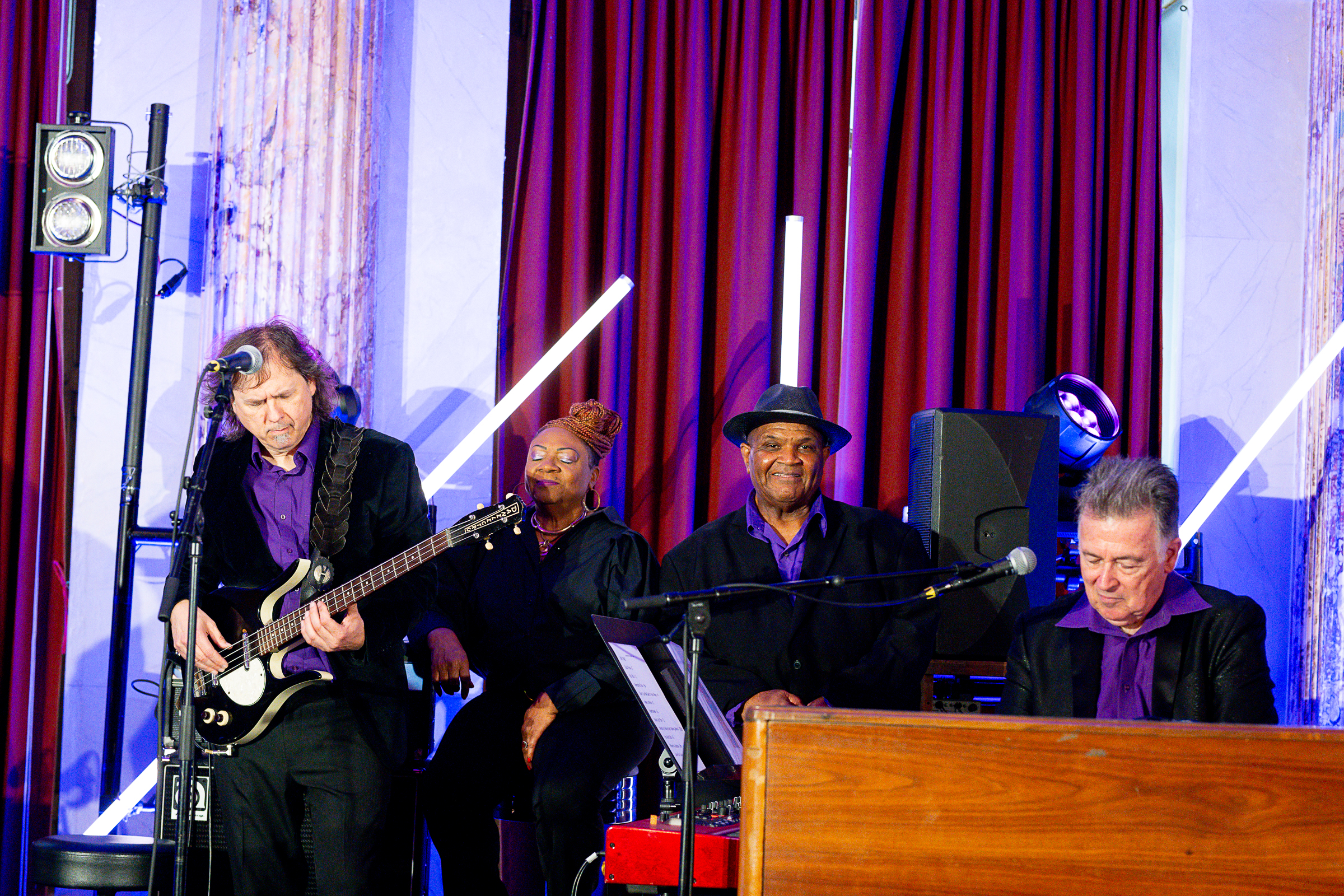 DSC 1663-20241110 So The Anthony Paule Soul Orchestra feat Willy Jordan