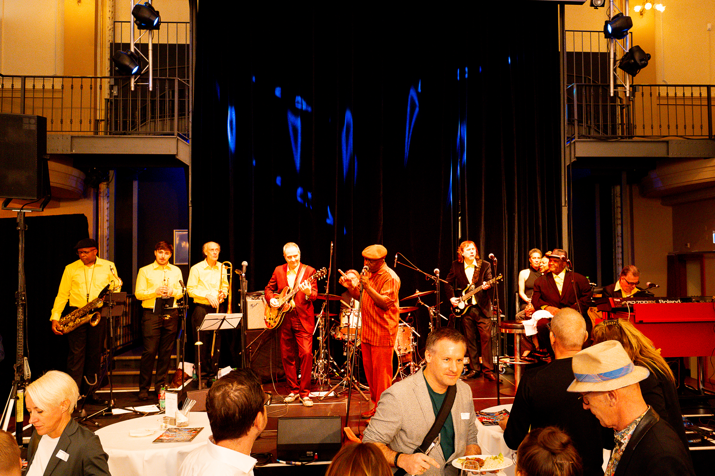 DSC 2327-20241112 Di The Anthony Paule Soul Orchestra feat Willy Jordan